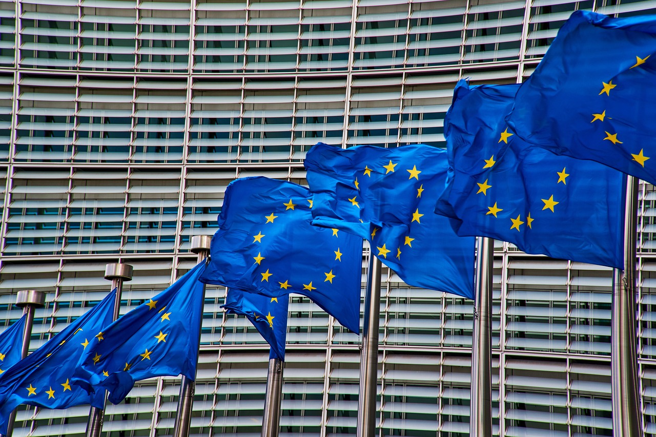 erfahren sie alles über brokerage-kommissionen: was ist eine maklerprovision, wie hoch sind die typischen gebühren und worauf sollten sie beim vergleich von brokern achten? jetzt informieren und smarter investieren!