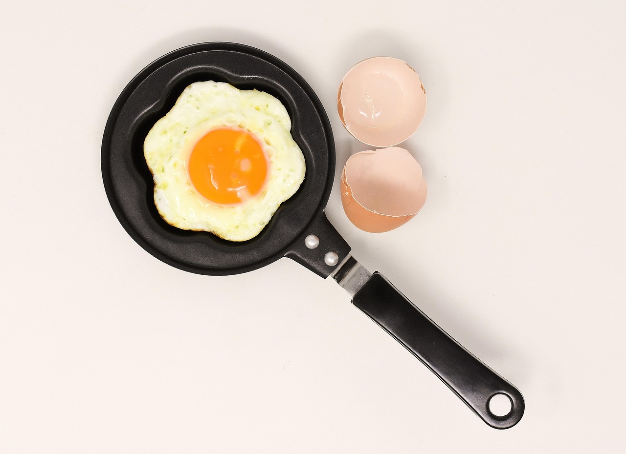 entdecken sie verschiedene pfannentypen – von bratpfannen über grillpfannen bis hin zu woks. erfahren sie, welche pfanne für welche kochmethode am besten geeignet ist.